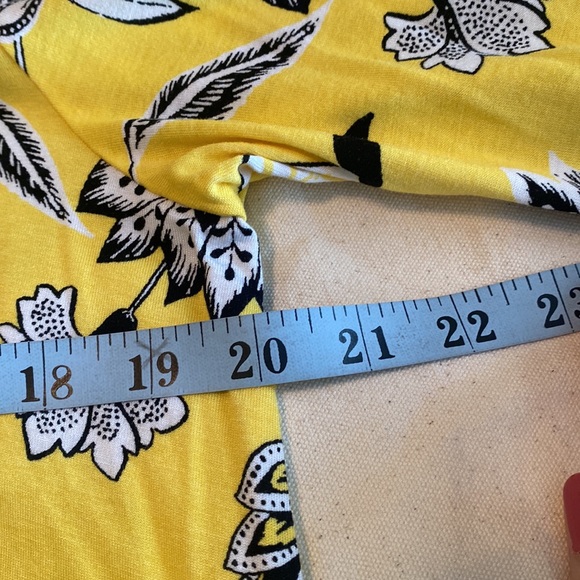 Ruby Rd Yellow Tunic - Picture 10 of 11